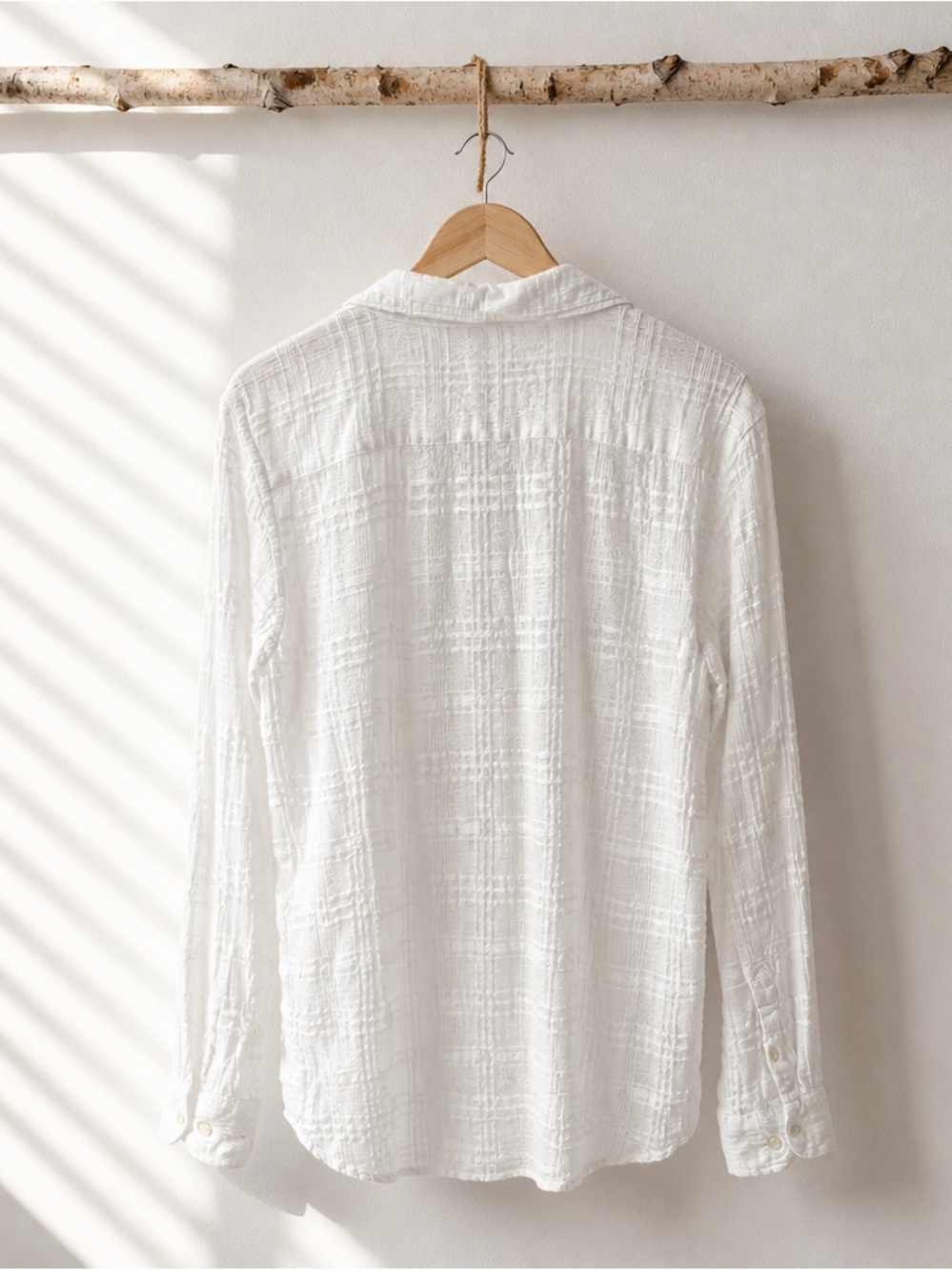 Lauren Ralph Lauren White Lightweight Button-Front Women's Shirt -Textured - Picture 2 of 3